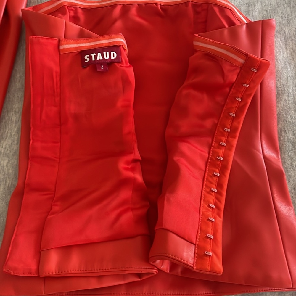 Bustier - Picture 3 of 3